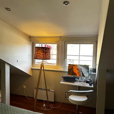 Cosy In The Heart Of Old Town In *